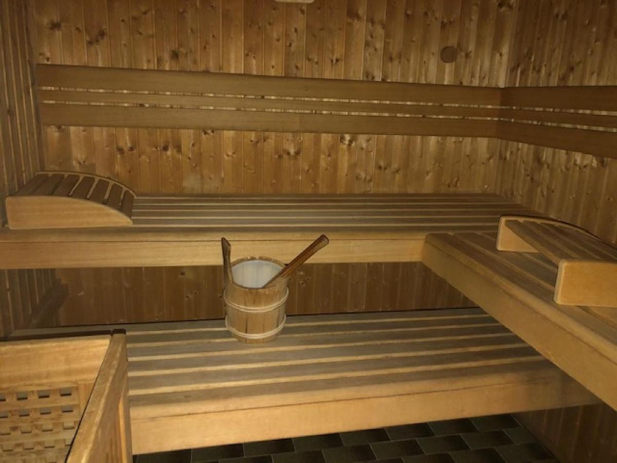 Pied-A-Terre In Crans-Montana, Pool And View - Swiss Alps Lejlighed Eksteriør billede